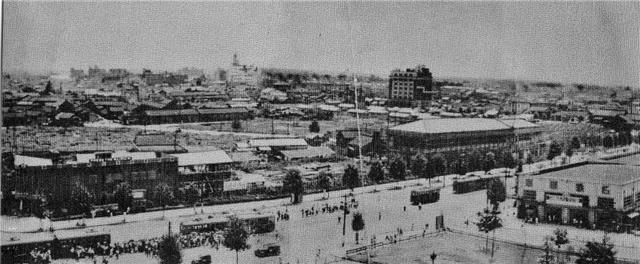 終戦後の名古屋駅前(昭和21年) ⓒ中日新聞社