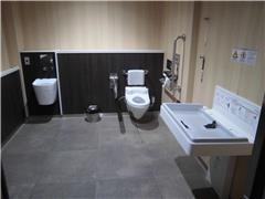 多機能トイレの写真