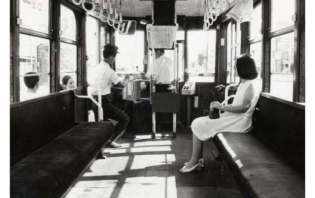 ワンマン化された市電の車内