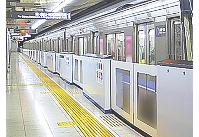 名城線・名港線可動式ホーム柵