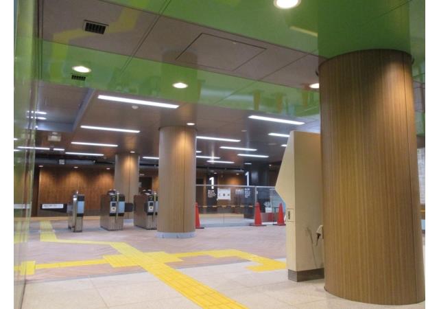 千種駅西改札(リニューアル後)