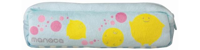 ペンケースの画像です。マナカキャラクターとロゴのデザインです。