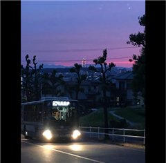 猪高緑地南バス停で撮影された名東区役所特別賞受賞作品